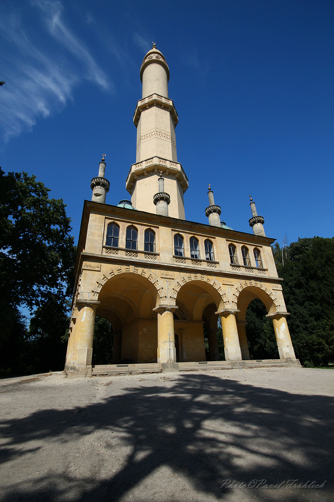 Lednice, minaret 01.jpg